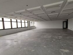 Peninsula Plaza (D6), Office #567617111